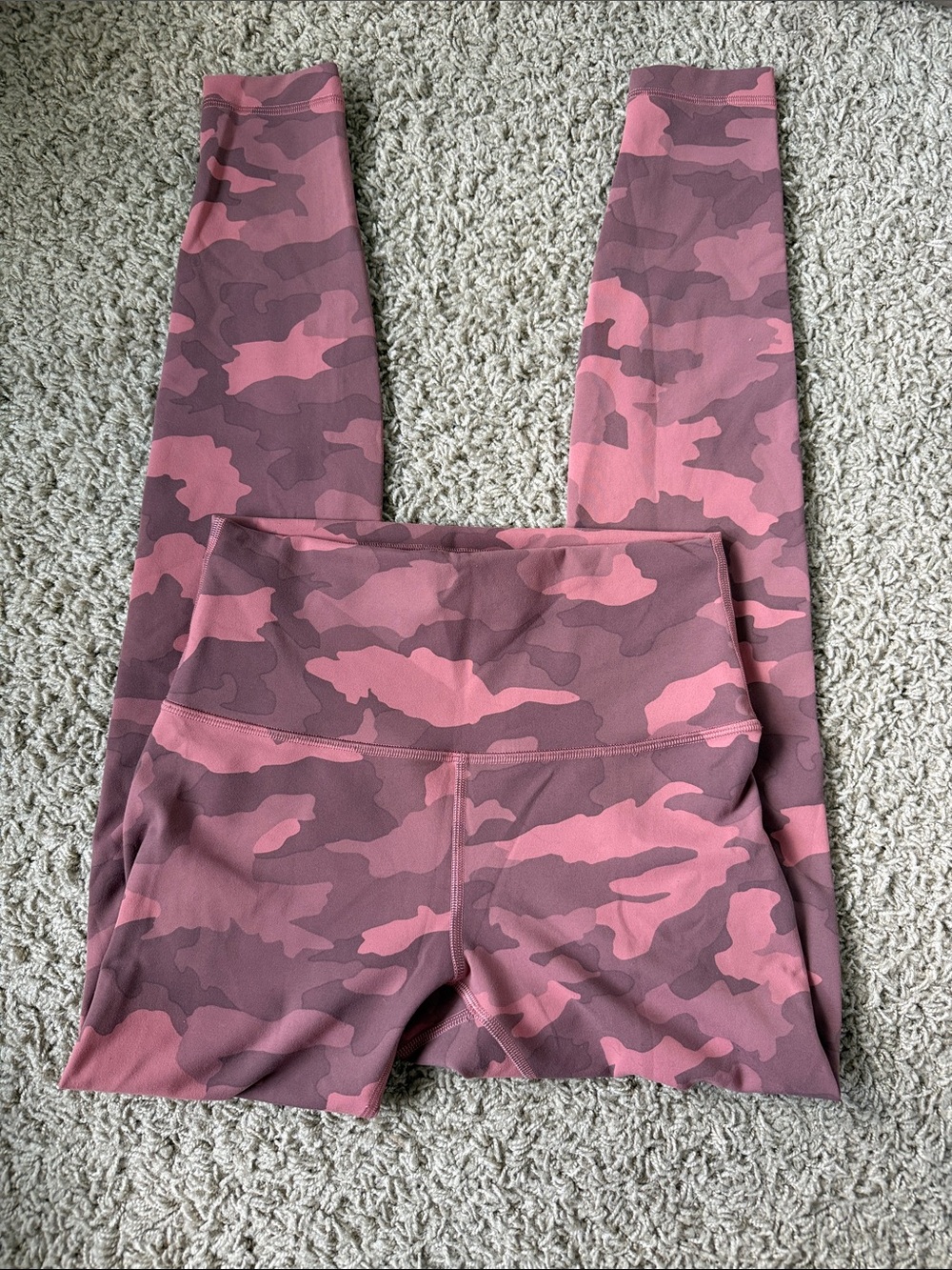 Lululemon Wunder Train High-Rise Tight 28”